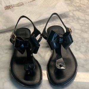 Mini Melissa sandals with front bow
